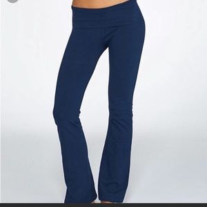 NWT Solow Yoga Jersey Foldover Pant Navy Blue
